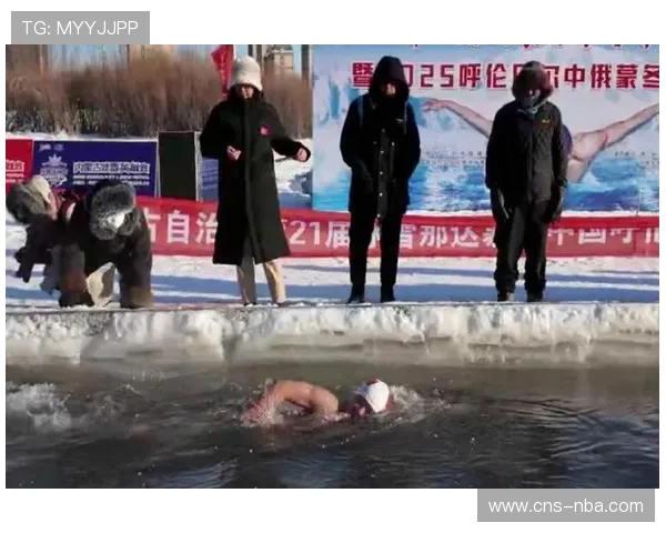 泳坛老将徐奎波：圆梦大海冬泳，坚持运动十余载。